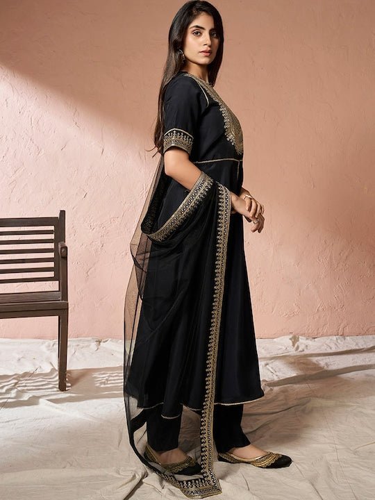Ladies Black Rayon Plain Straight Ethnic Kurti in Lucknow at best price by  Radhe Fabrics - Justdial
